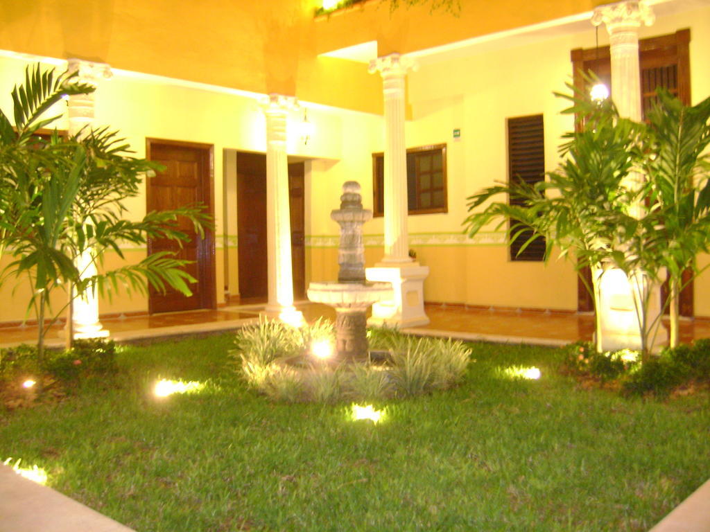 Casa De Las Columnas Mérida Eksteriør bilde