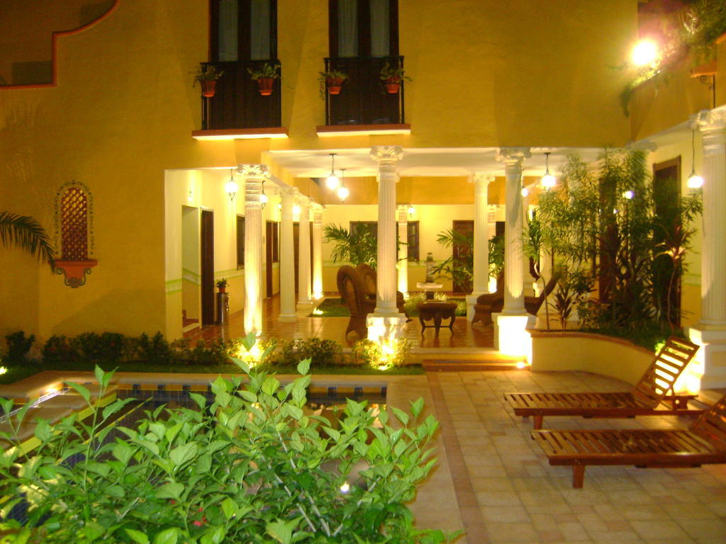 Casa De Las Columnas Mérida Eksteriør bilde